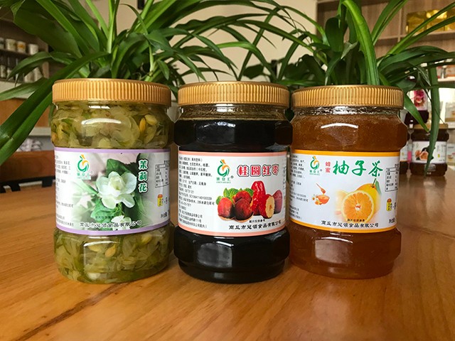 茉莉花花茶、桂圓紅棗花茶、柚子花茶