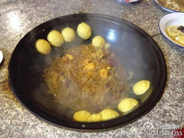 吃貨去哈爾濱一定要吃哪些當?shù)氐男〕裕?></a></p>

<p>（6）紅腸干腸也不錯，可以帶回去點</p>
<p><a href=
